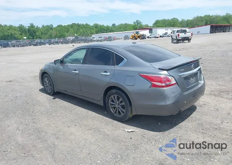 2015 Nissan Altima 2.5 S из США, поврежденный, VIN 1N4AL3AP3FC483764